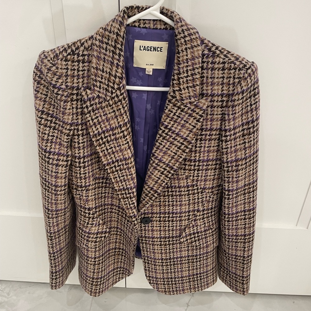 L’agence Chamberlain blazer, like new size 2. Beige lilac brown houndstooth
